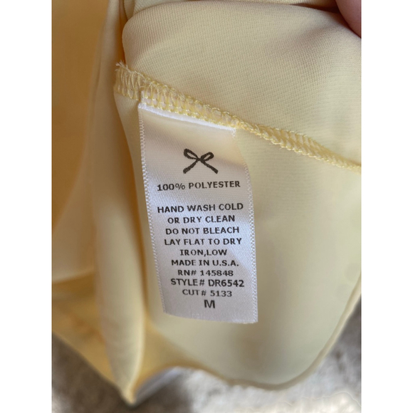 Everly Yellow Cold Shoulder Mini Dress Romantic Castlecore Brunch Coquette Luxe - Picture 6 of 7